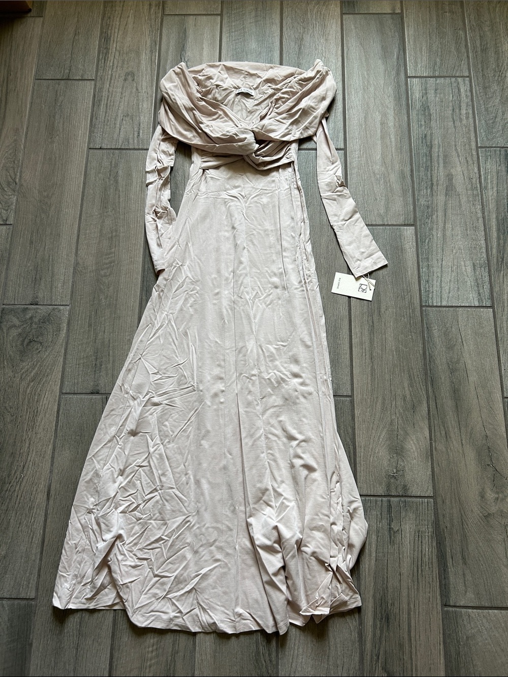 Off-Shoulder Maxi Dress in Light Beige with Long Sleeves